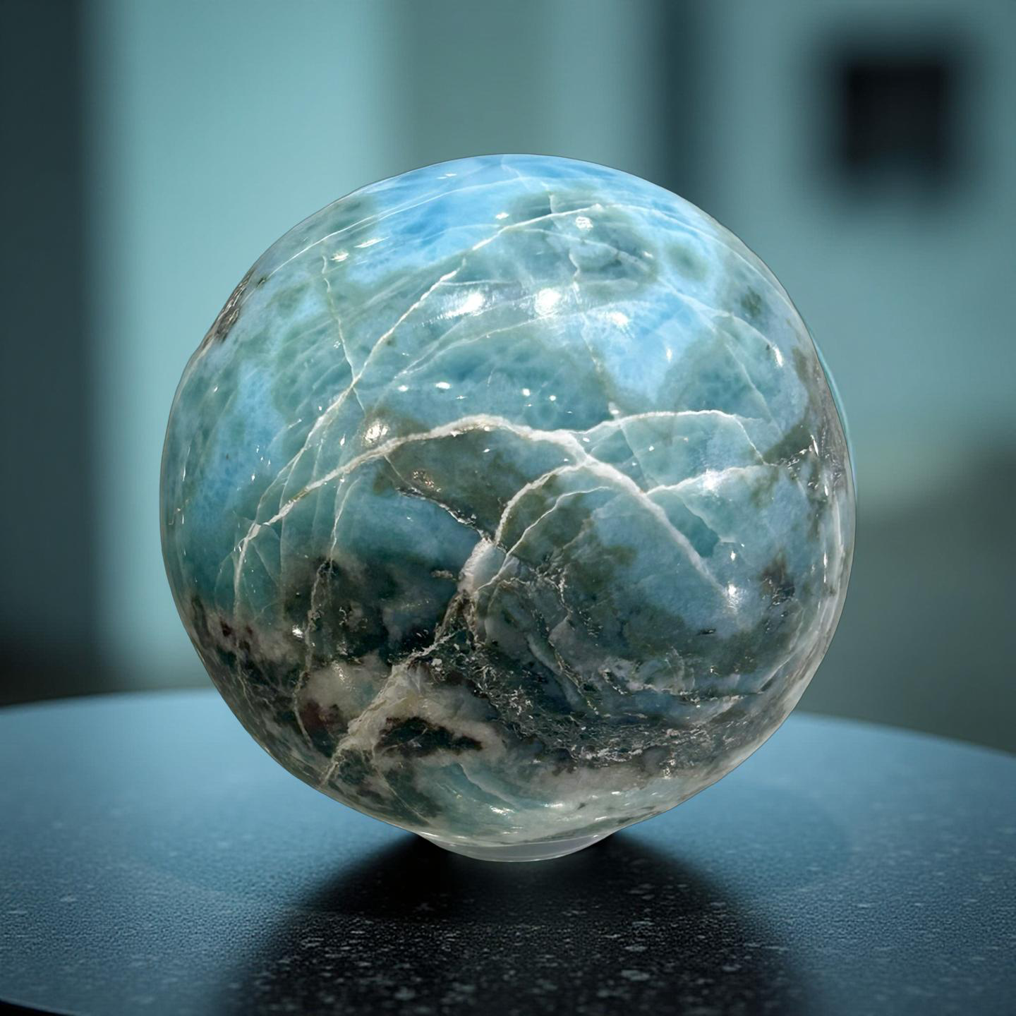 🌊 Larimar Sphere – Dominican Republic |