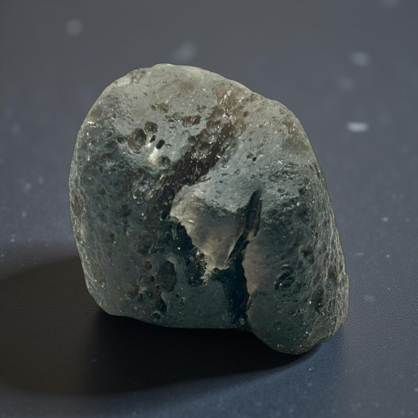 Colombianite Tektite – 44g | 2” x 1.5” | Rare Natural Meteorite Glass